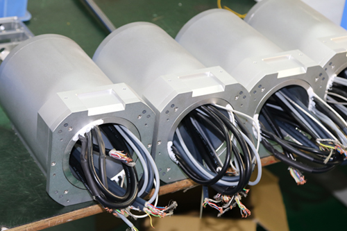 過(guò)孔滑環(huán) 過(guò)孔滑環(huán)